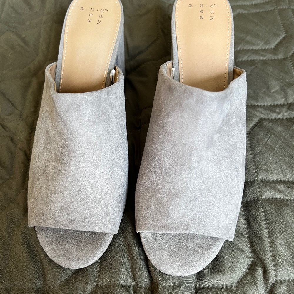 Grey Mules